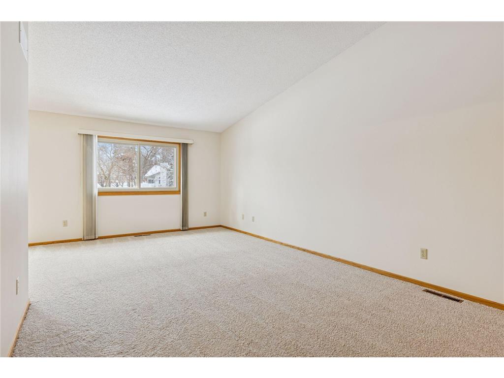 12775 82nd Place N Maple Grove MN 55369 6813669 image4