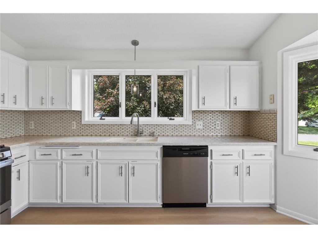 1278 Windcrest Avenue Eagan MN 55123 7083517 image10
