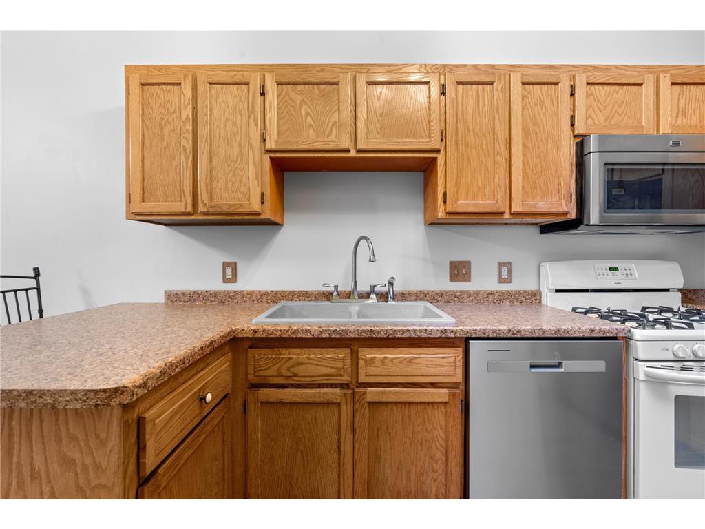 12781 84th Avenue N Maple Grove MN 55369 7007057 image10