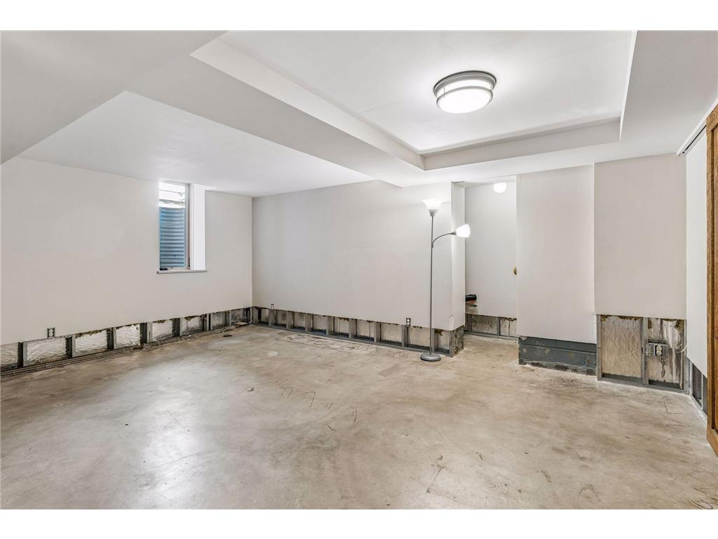 1279 Niles Avenue Saint Paul MN 55116 7041257 image29