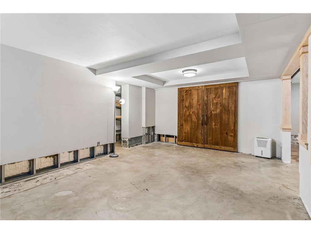 1279 Niles Avenue Saint Paul MN 55116 7041257 image30