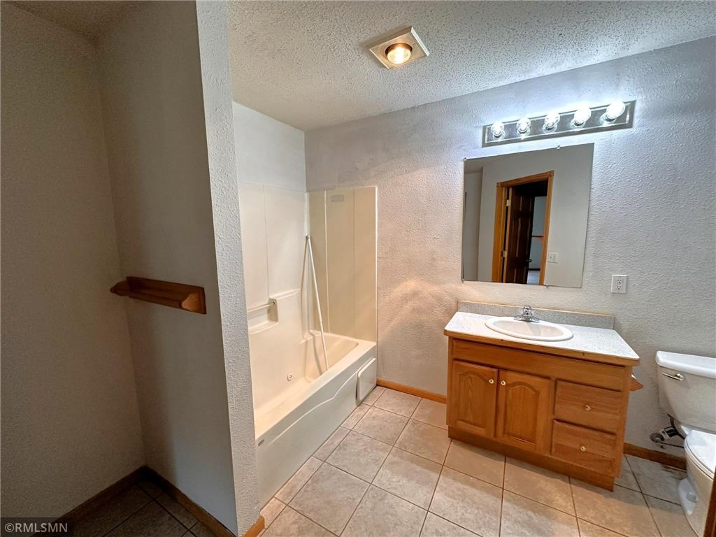 1279 Pinewood Trail #2 New Richmond WI 54017 7098078 image10