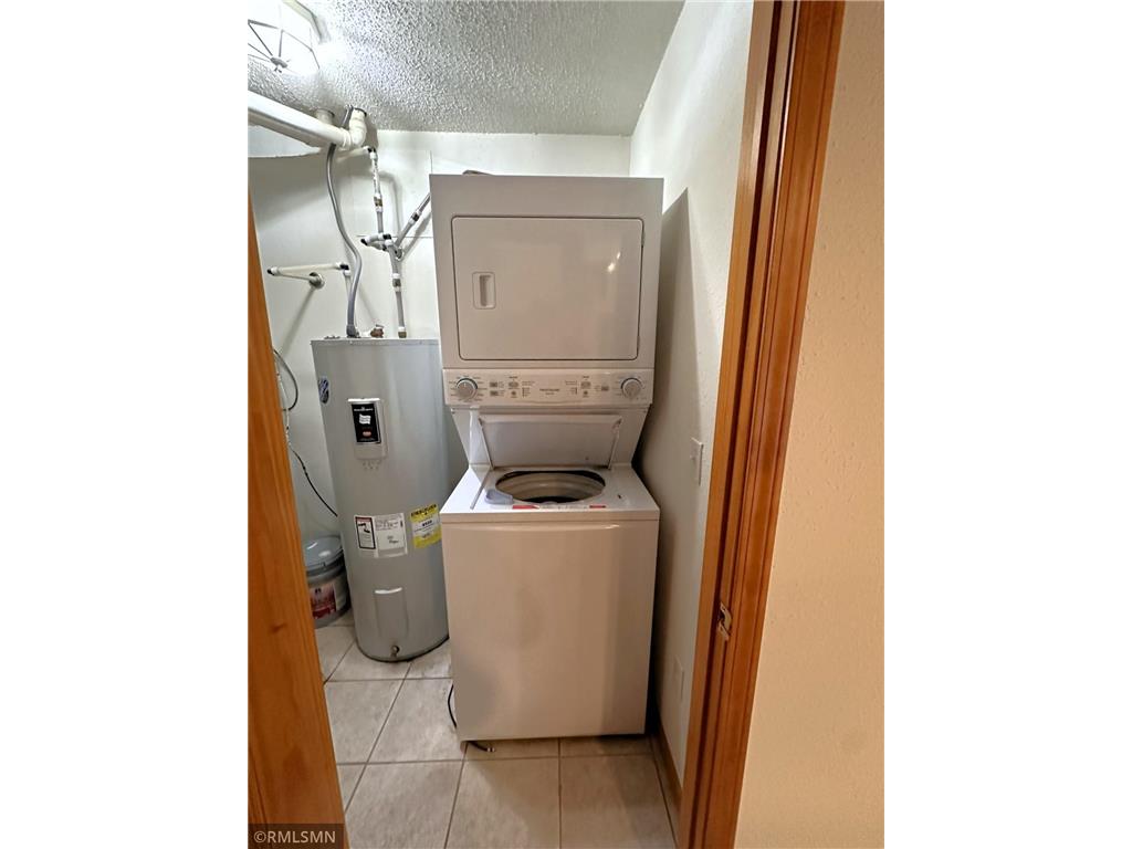 1279 Pinewood Trail #2 New Richmond WI 54017 7098078 image12