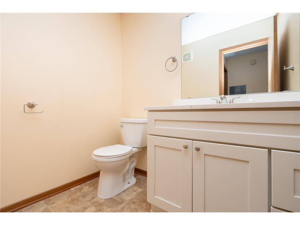 1279 Taylor Street #5 Shakopee MN 55379 7030417 image11