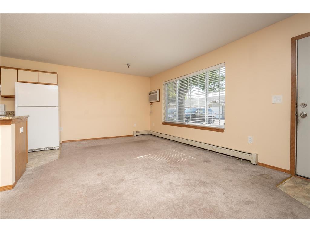 1279 Taylor Street #5 Shakopee MN 55379 6776222 image4