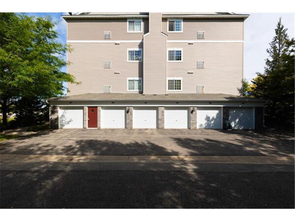 12795 Collegeview Drive #203 Eden Prairie MN 55347 7045153 image2