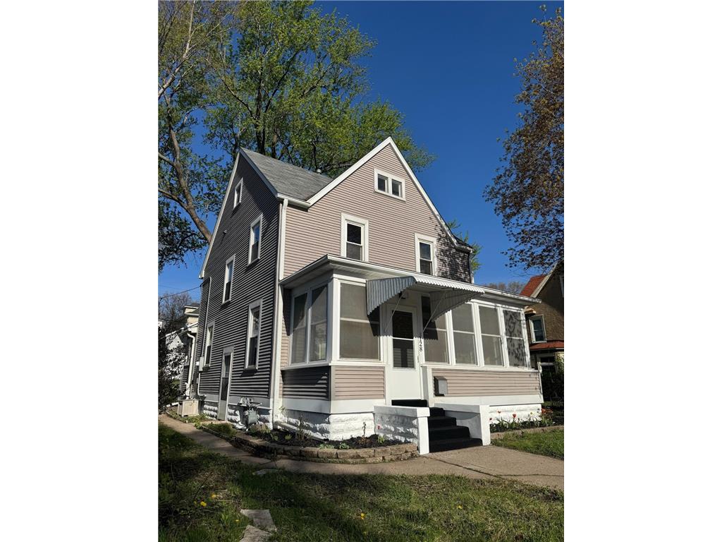 128 3rd Avenue S South Saint Paul MN 55075 7063271 image1