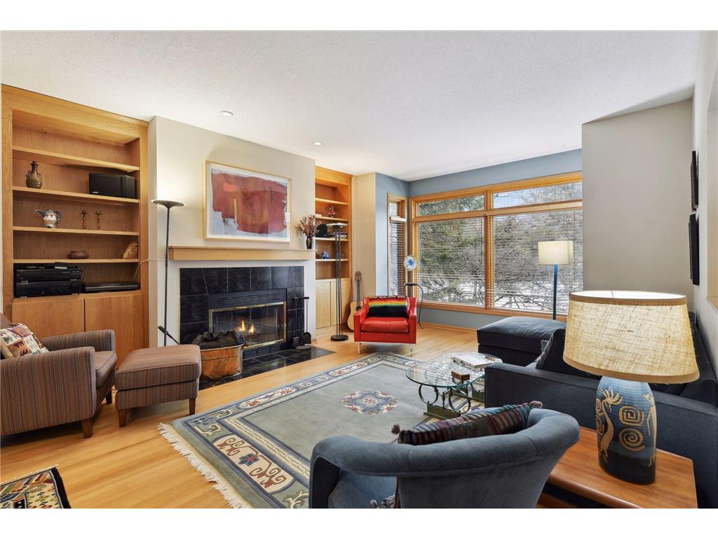 128 Bank Street SE Minneapolis MN 55414 6315106 image1