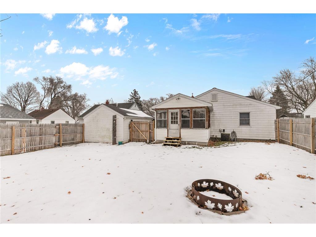 128 Charles Avenue Red Wing MN 55066 6822449 image26