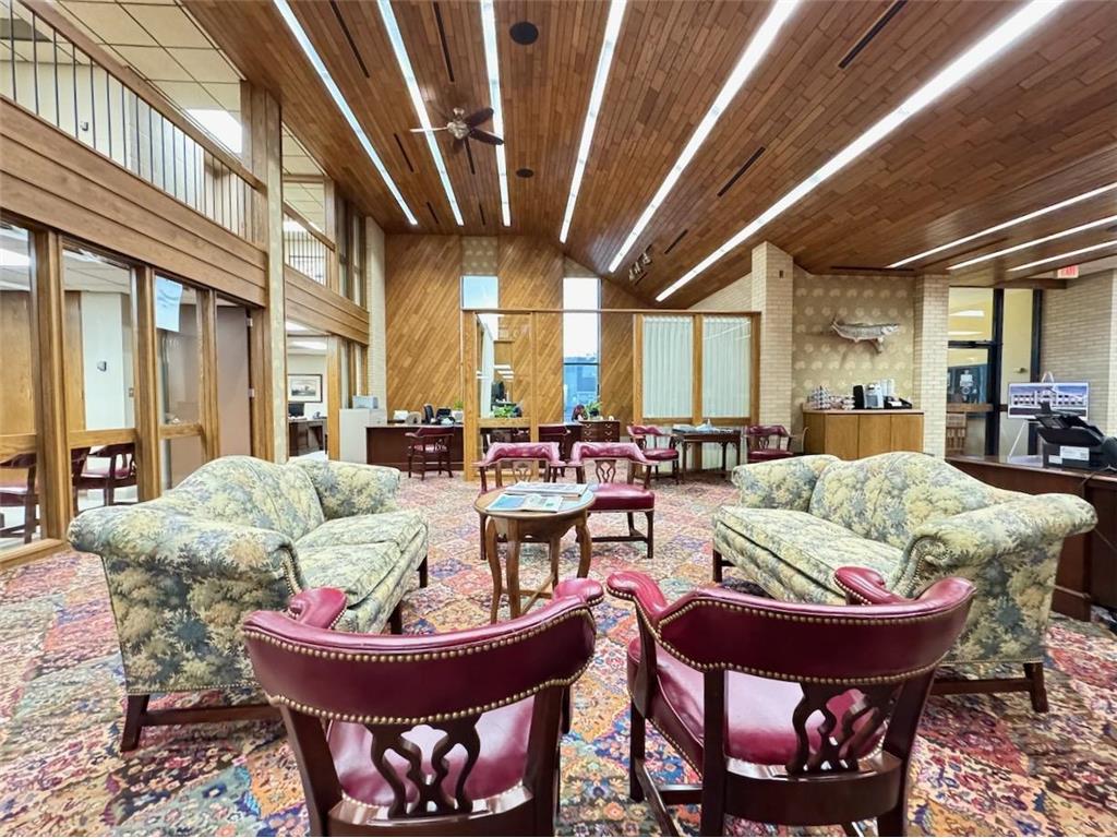 128 E Washington Avenue Fergus Falls MN 56537 6763746 image25