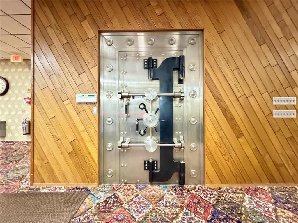 128 E Washington Avenue Fergus Falls MN 56537 6763746 image26