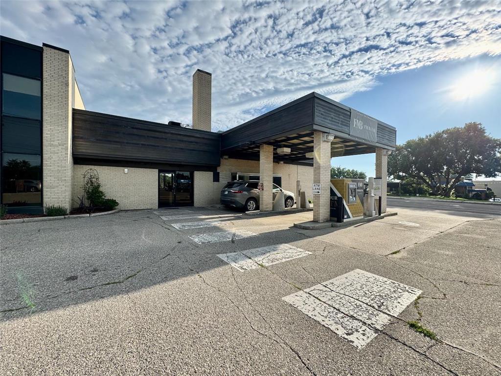 128 E Washington Avenue Fergus Falls MN 56537 6763746 image4