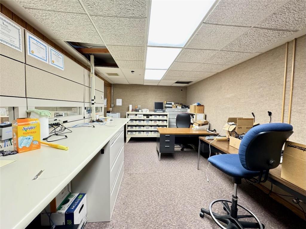 128 E Washington Avenue Fergus Falls MN 56537 6763746 image51