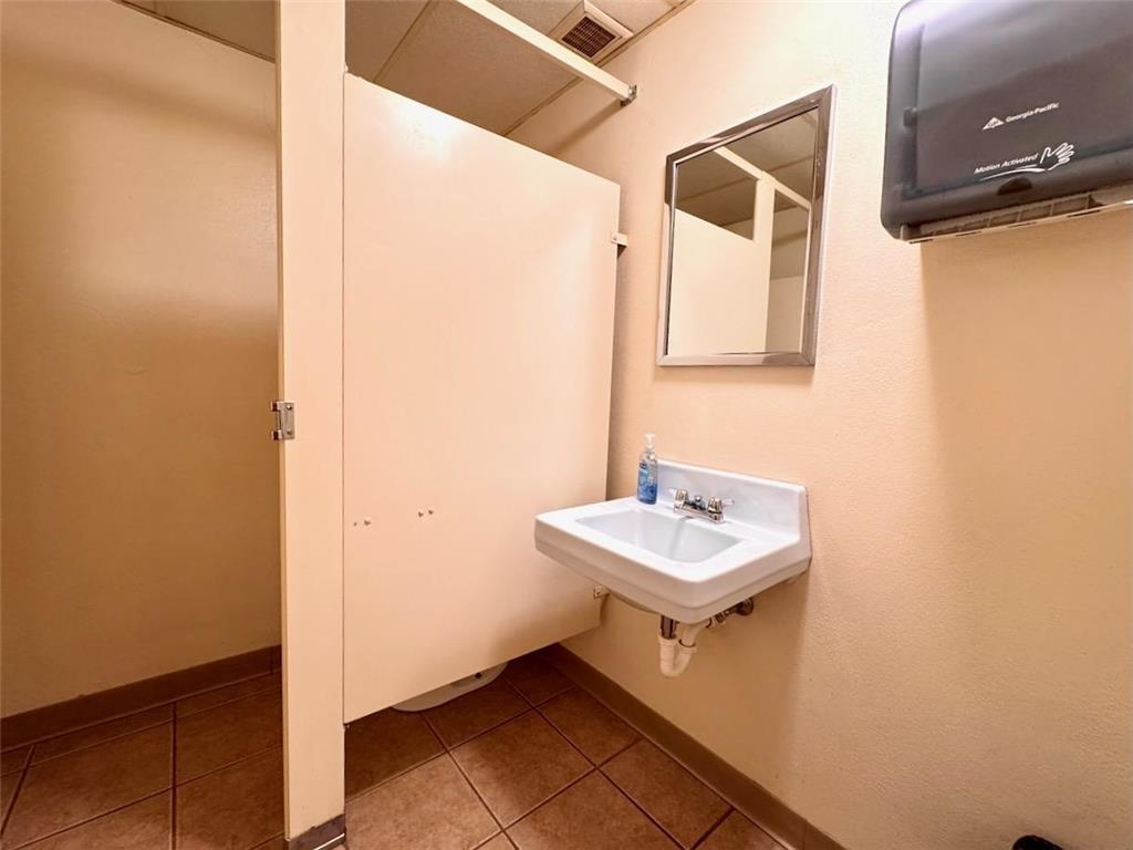 128 E Washington Avenue Fergus Falls MN 56537 6763746 image58