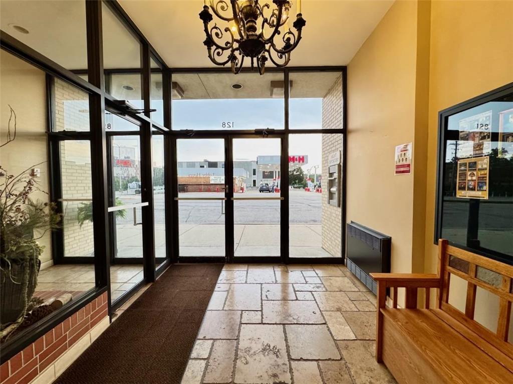 128 E Washington Avenue Fergus Falls MN 56537 6763746 image7