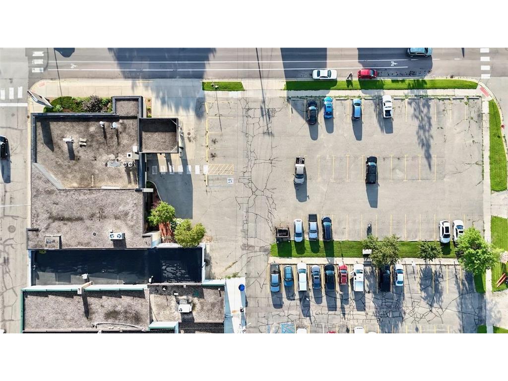 128 E Washington Avenue Fergus Falls MN 56537 6763746 image72