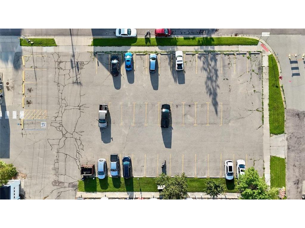 128 E Washington Avenue Fergus Falls MN 56537 6763746 image73