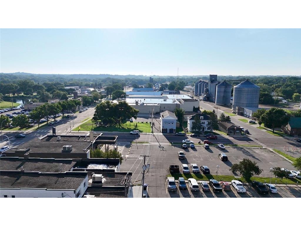 128 E Washington Avenue Fergus Falls MN 56537 6763746 image74