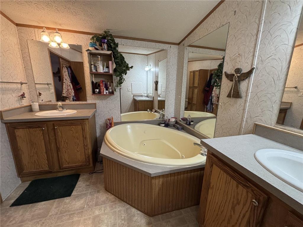 128 Lynn Road Ottertail MN 56571 7051428 image13