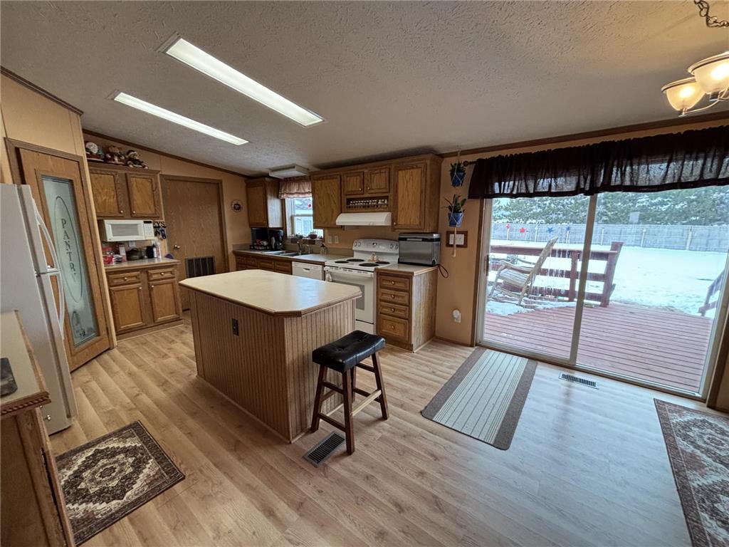 128 Lynn Road Ottertail MN 56571 7051428 image2