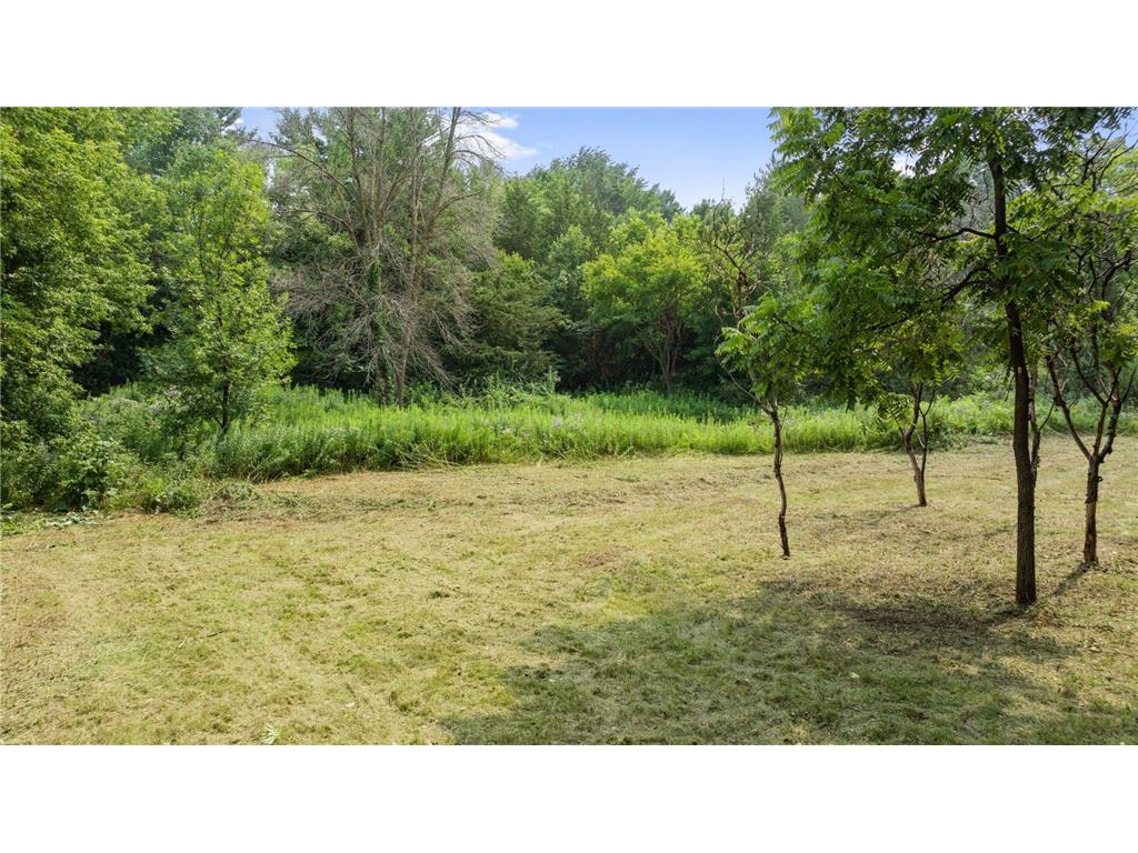 128 Peavey Lane Wayzata MN 55391 7000395 image8