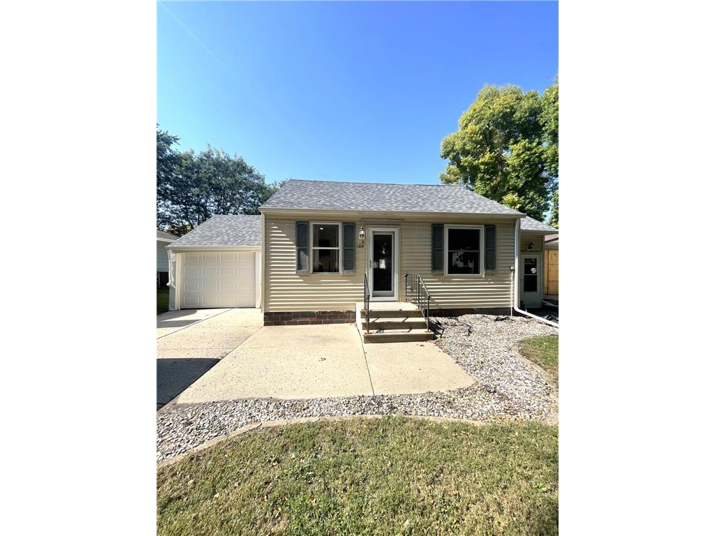 128 S Main Street Sherburn MN 56171 6441919 image1