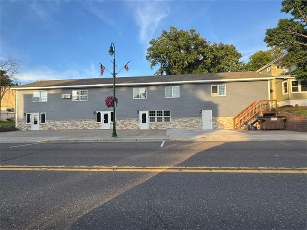 128 S Washington Street #Unit B Saint Croix Falls WI 54024 7099846 image1