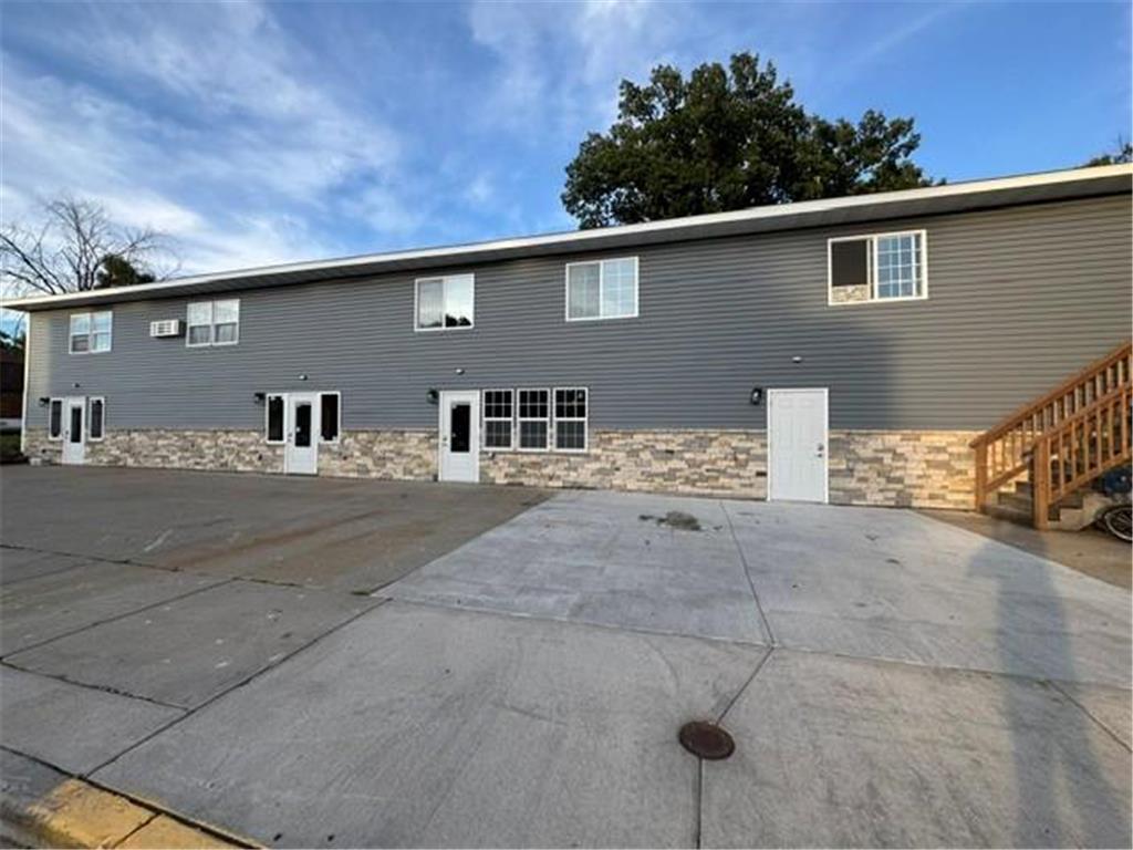 128 S Washington Street #Unit B Saint Croix Falls WI 54024 7099846 image2