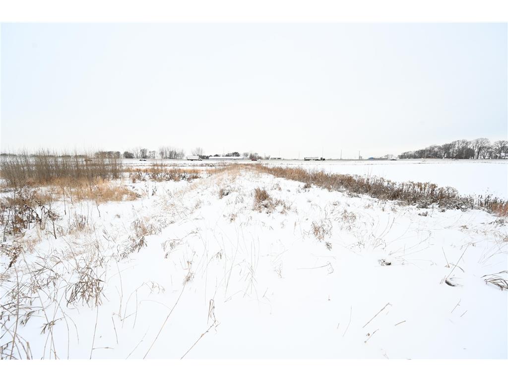 128 XXX 128th Street Shakopee MN 55379 6826050 image3