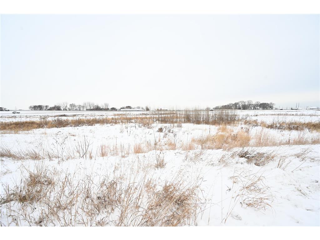 128 XXX 128th Street Shakopee MN 55379 6826050 image4