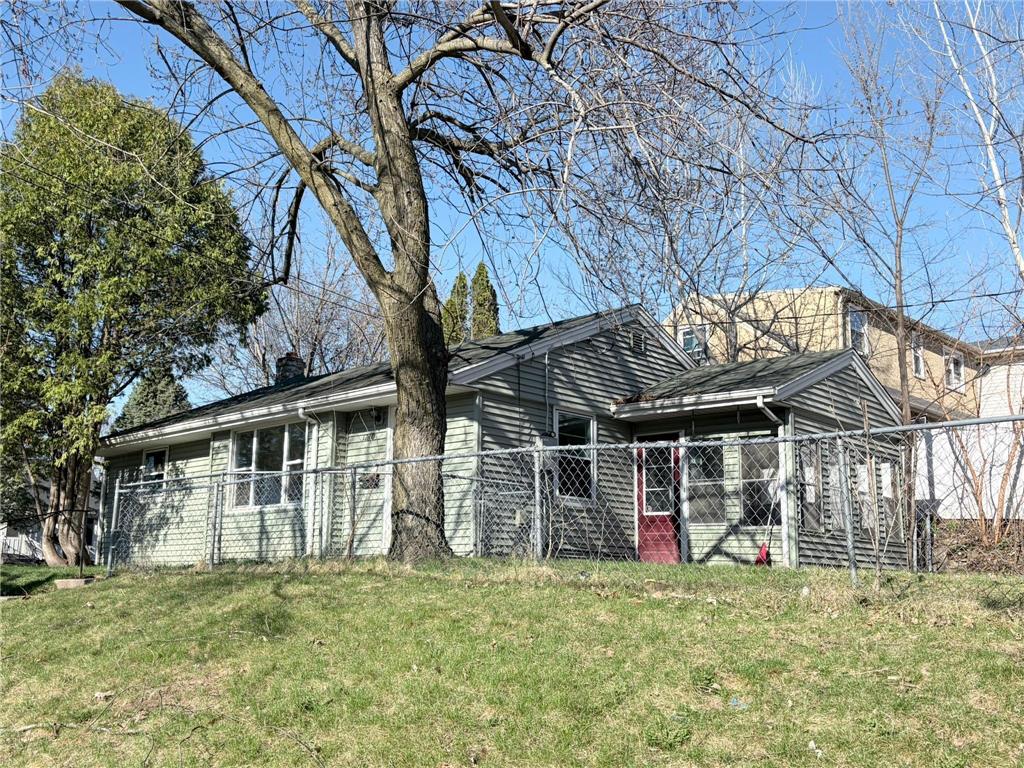 1280 Kennard Street Saint Paul MN 55106 7056361 image2
