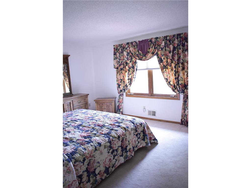 1280 Stassen Drive West Saint Paul MN 55118 7095382 image13