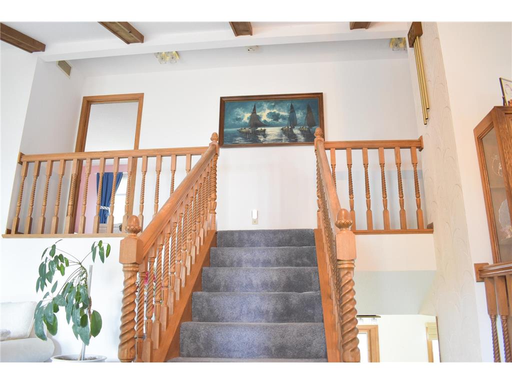 1280 Stassen Drive West Saint Paul MN 55118 7095382 image4