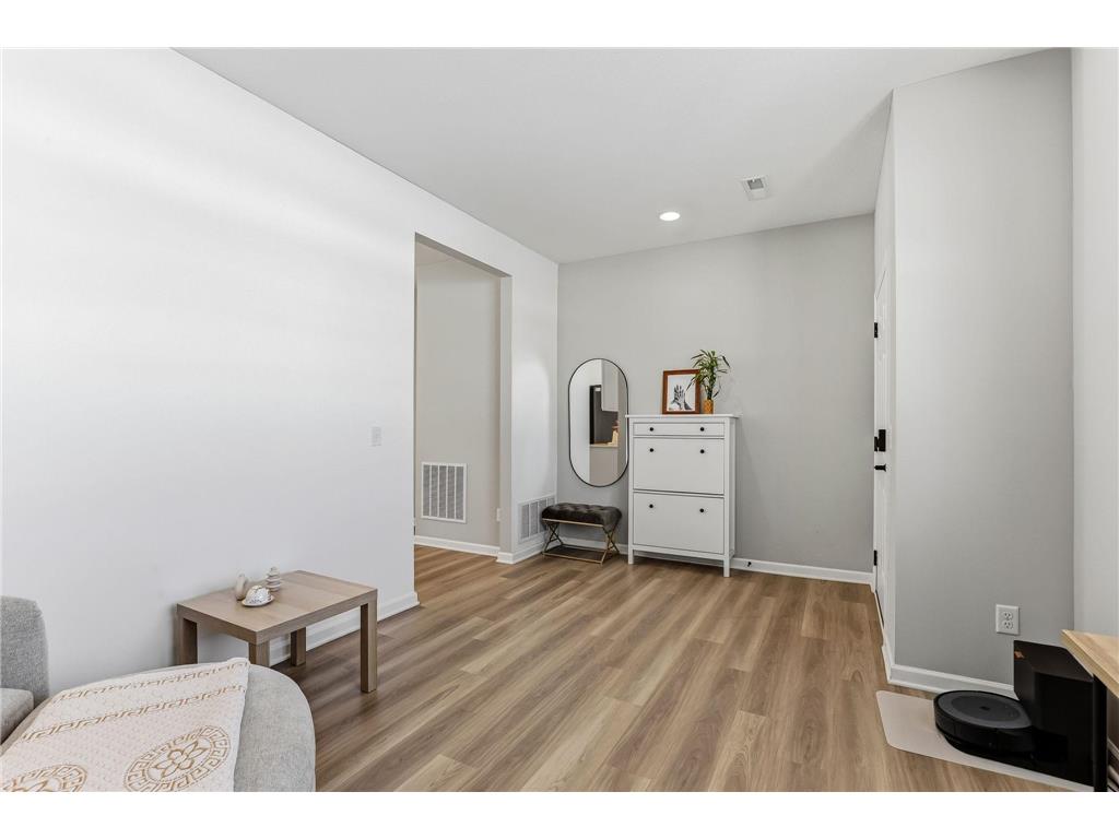 12800 Weber Court Rogers MN 55374 7062389 image2