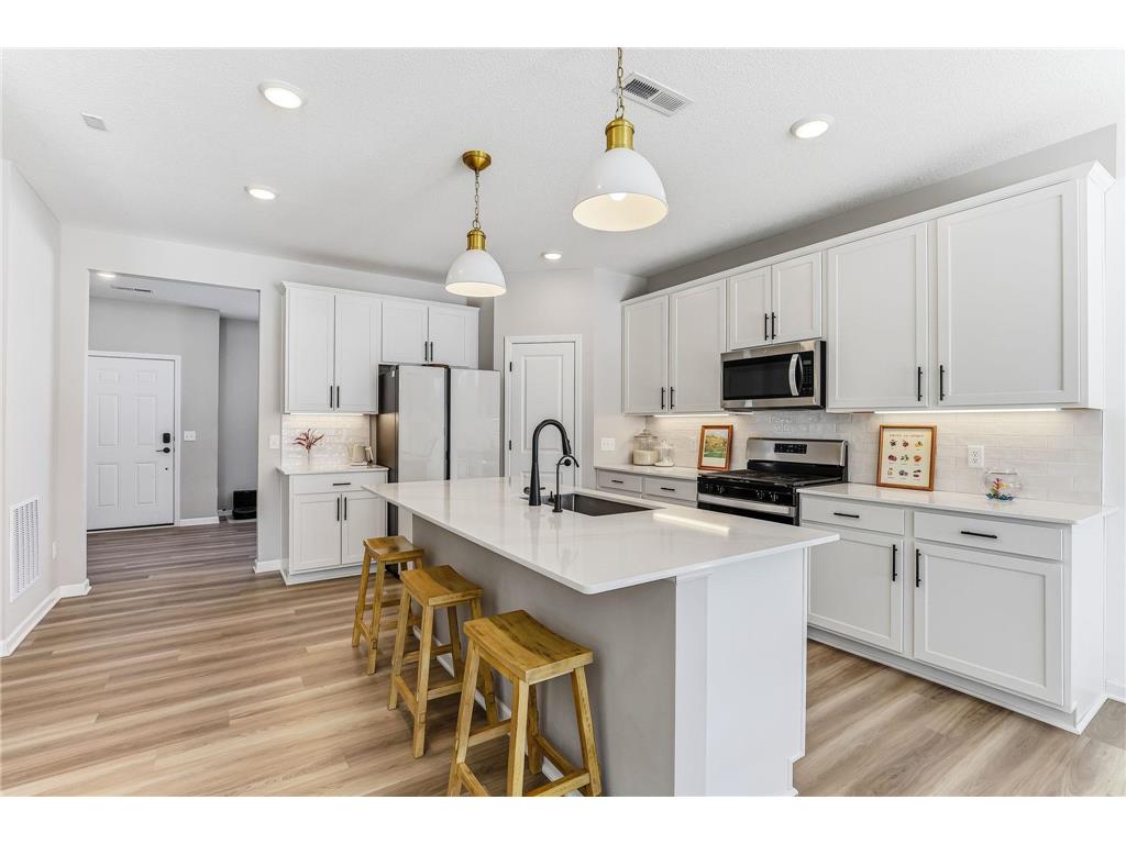 12800 Weber Court Rogers MN 55374 7062389 image5