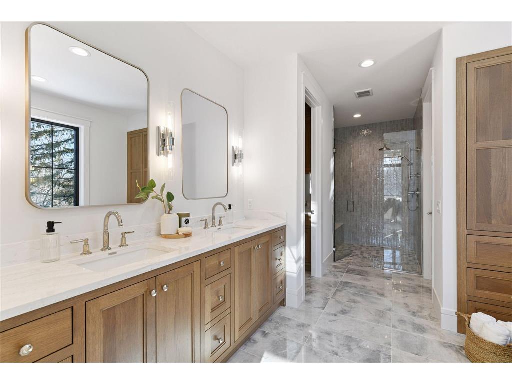 12803 Woodhaven Place Minnetonka MN 55305 7070381 image17