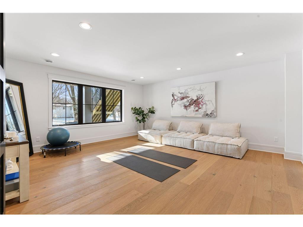 12803 Woodhaven Place Minnetonka MN 55305 7070381 image34