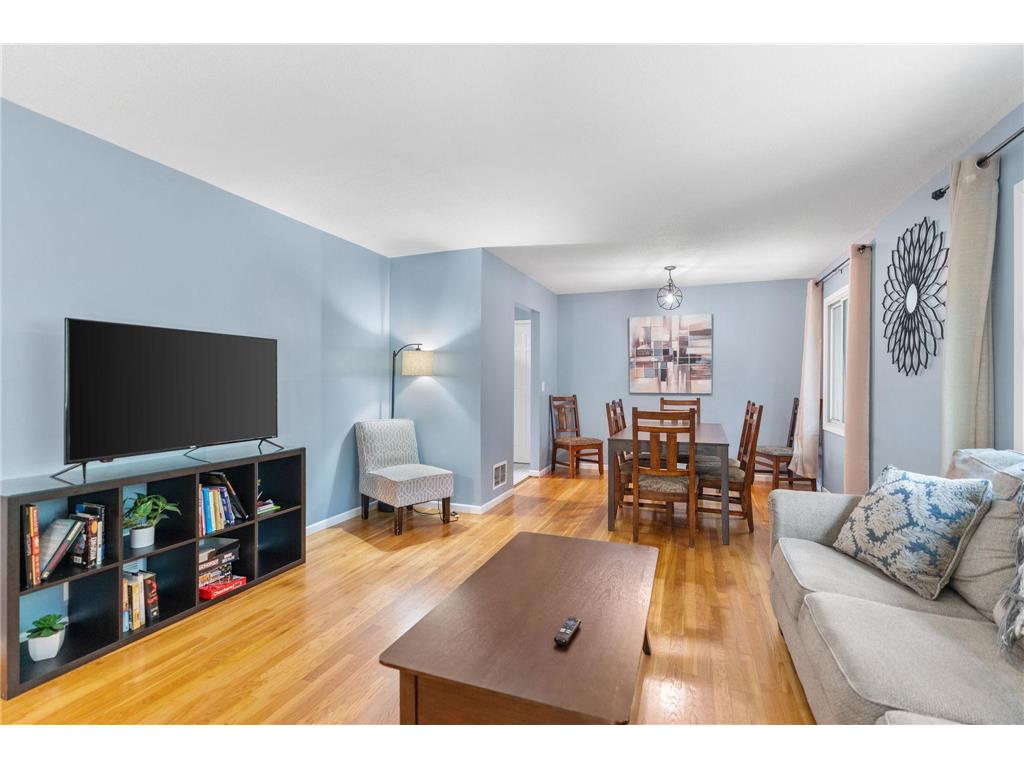 12808 Pheasant Run Burnsville MN 55337 6806157 image3