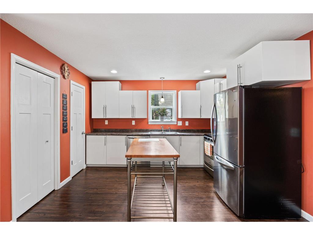 1281 3rd Street E Saint Paul MN 55106 7108728 image12