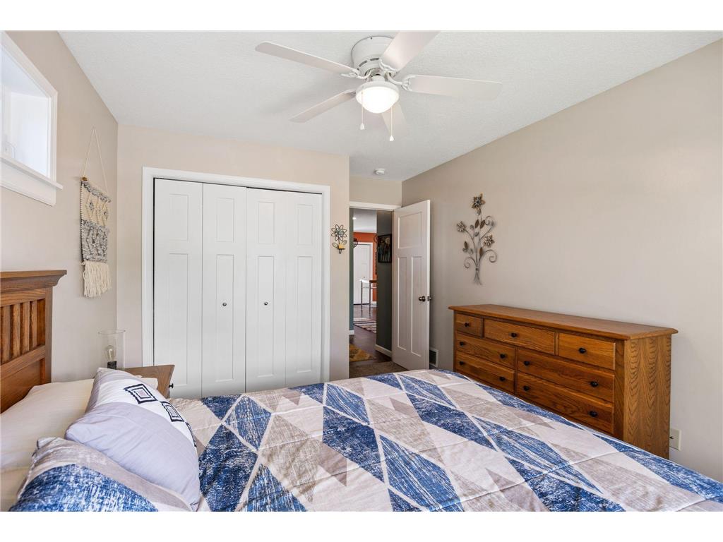 1281 3rd Street E Saint Paul MN 55106 7108728 image24