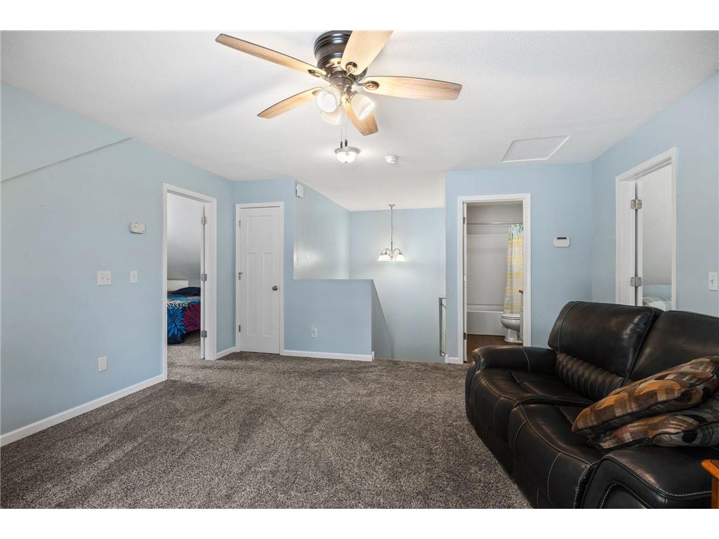 1281 3rd Street E Saint Paul MN 55106 7108728 image29