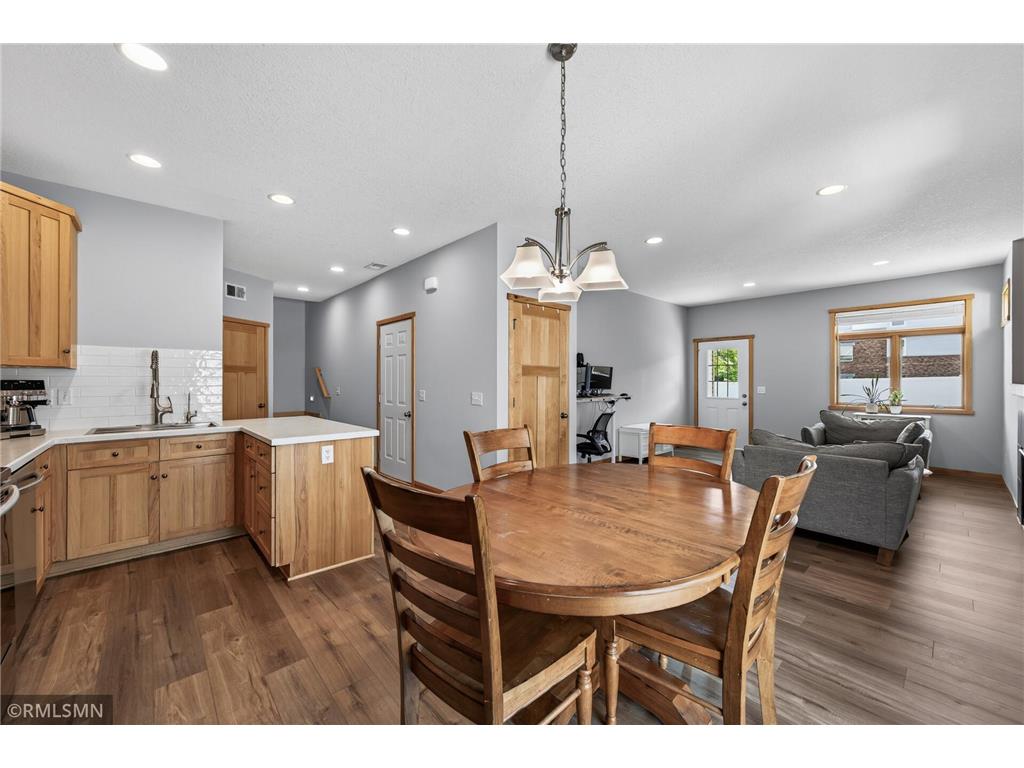 1281 County Road D Circle E Vadnais Heights MN 55109 7093203 image11
