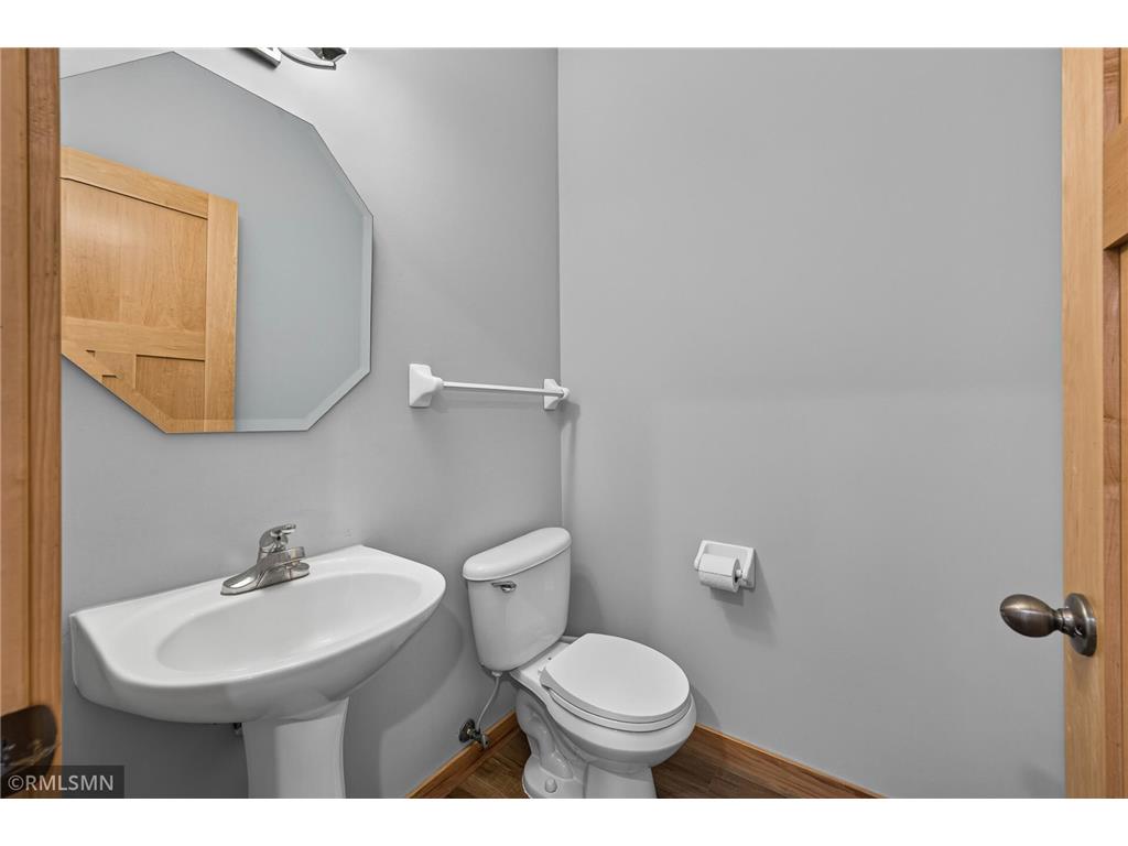 1281 County Road D Circle E Vadnais Heights MN 55109 7093203 image14