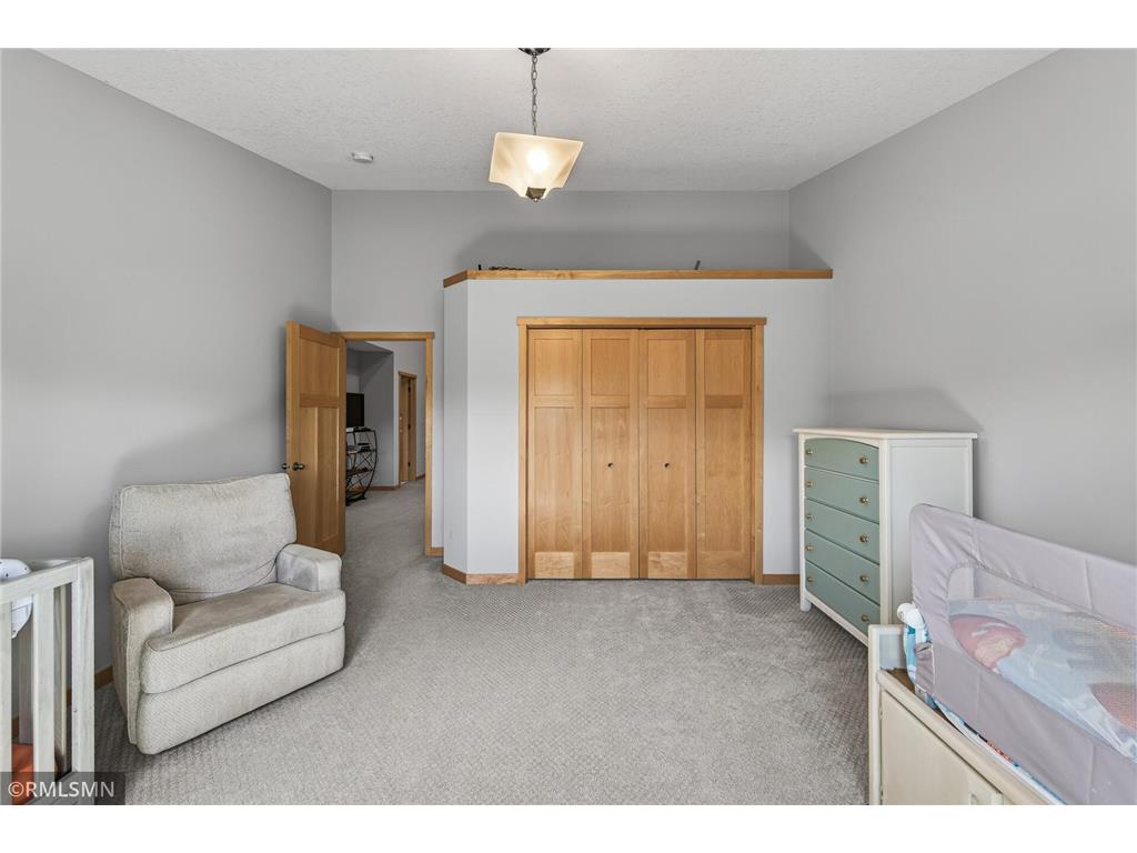 1281 County Road D Circle E Vadnais Heights MN 55109 7093203 image16