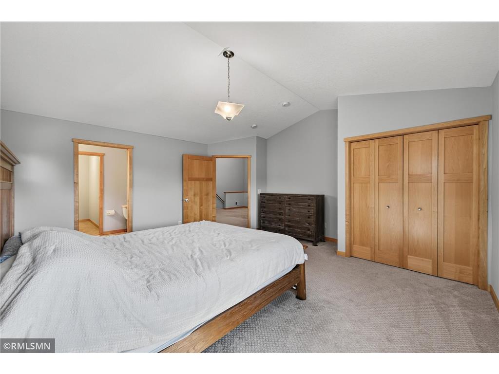 1281 County Road D Circle E Vadnais Heights MN 55109 7093203 image22