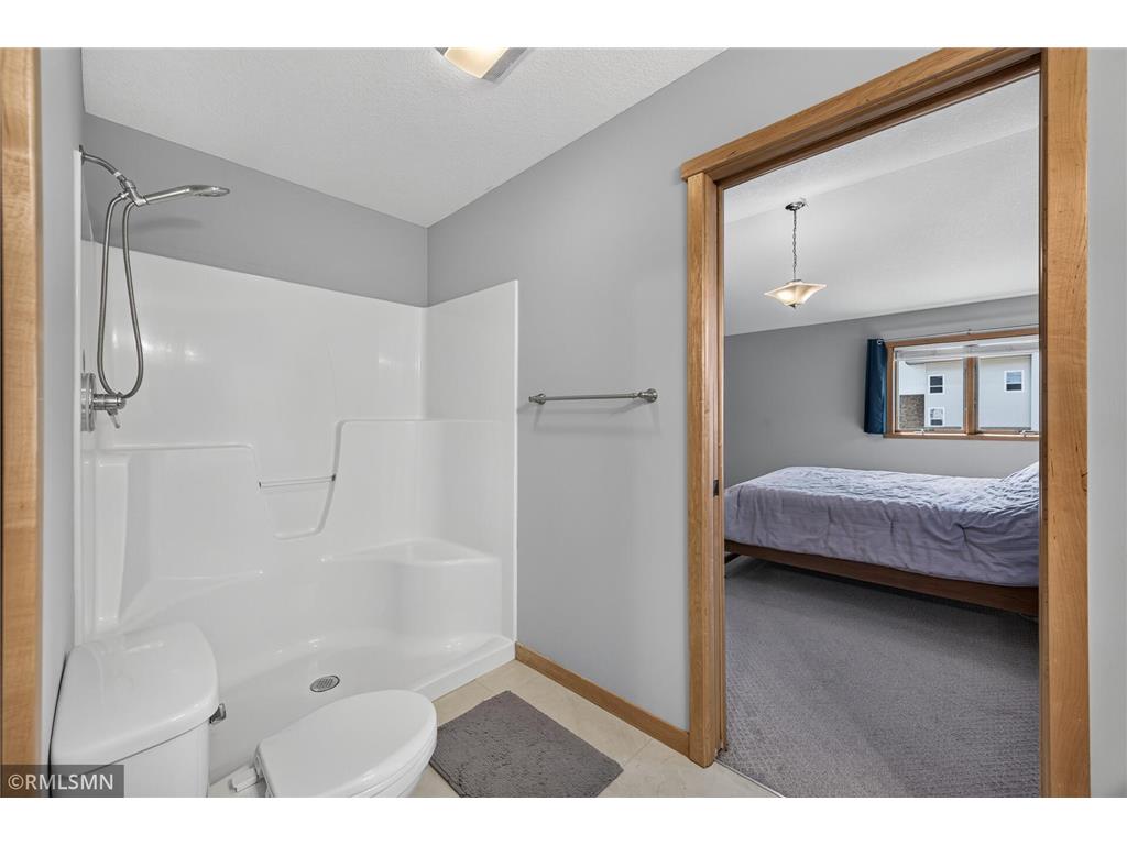 1281 County Road D Circle E Vadnais Heights MN 55109 7093203 image25