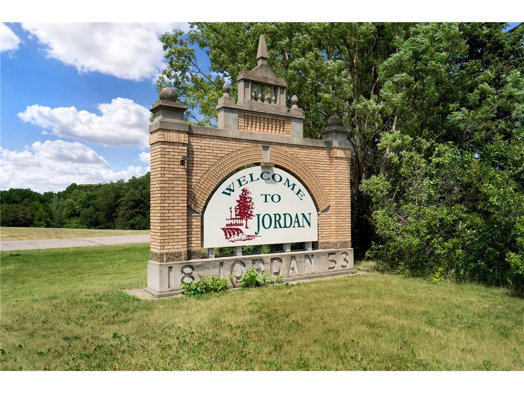 1281 Edge Way Jordan MN 55352 7085748 image37