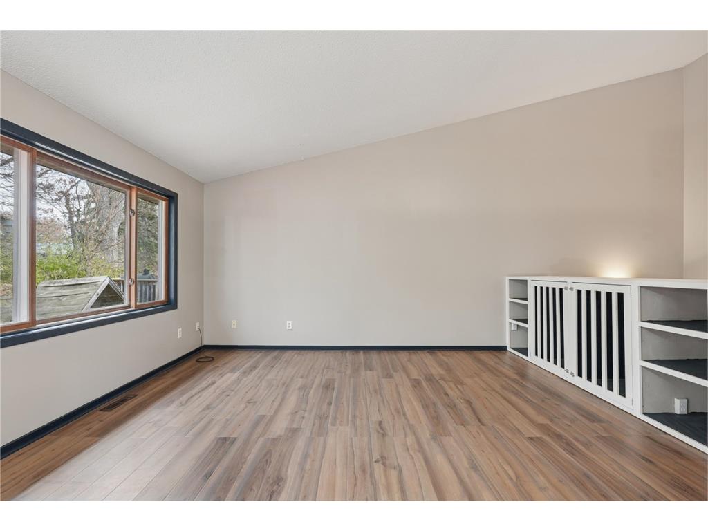 1281 Edgehill Court Maplewood MN 55109 6819451 image11