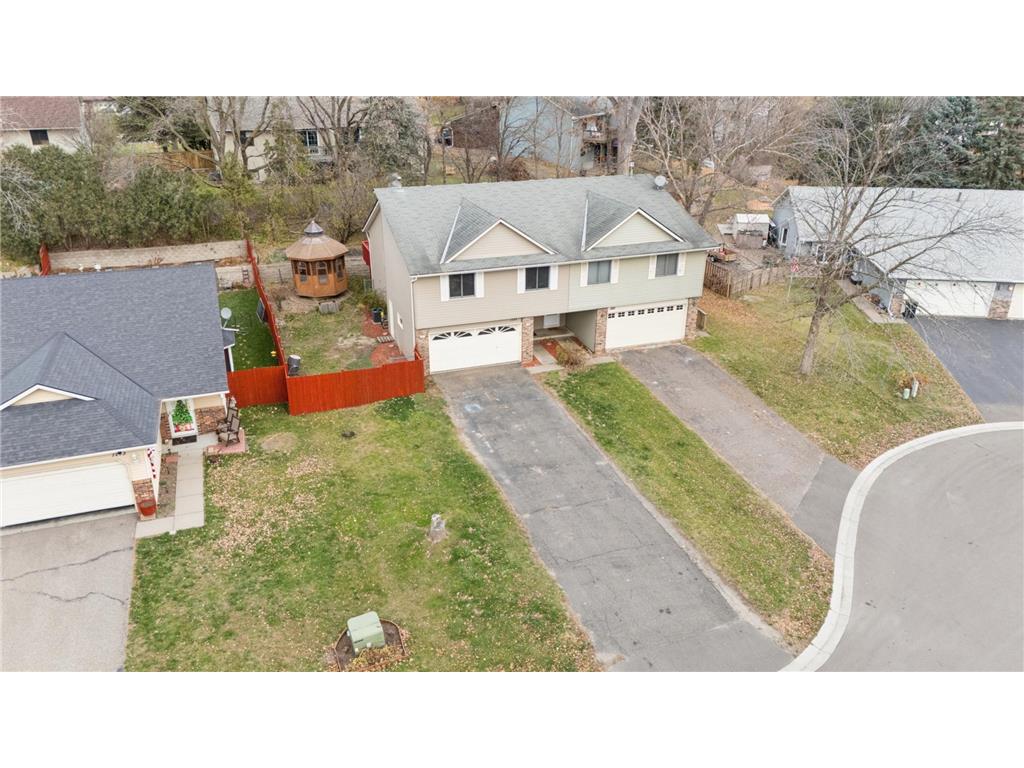 1281 Edgehill Court Maplewood MN 55109 6819451 image2