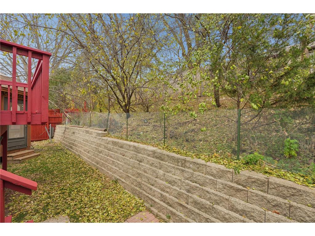 1281 Edgehill Court Maplewood MN 55109 6819451 image29